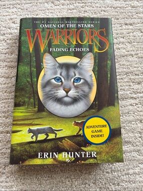 Omen of the Stars Warriors: Fading Echoes Hardcover Book by Erin Hunter